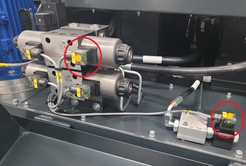 Ventilstecker Y1 Y2 blinken Y4dauer