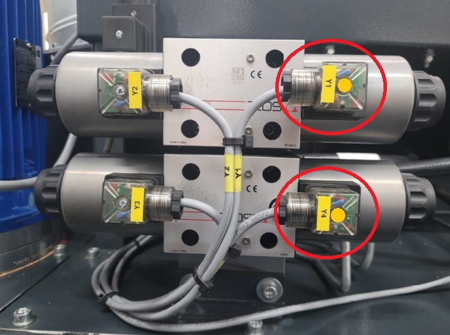 Ventilstecker Y1 Y2 blinken Y4dauer