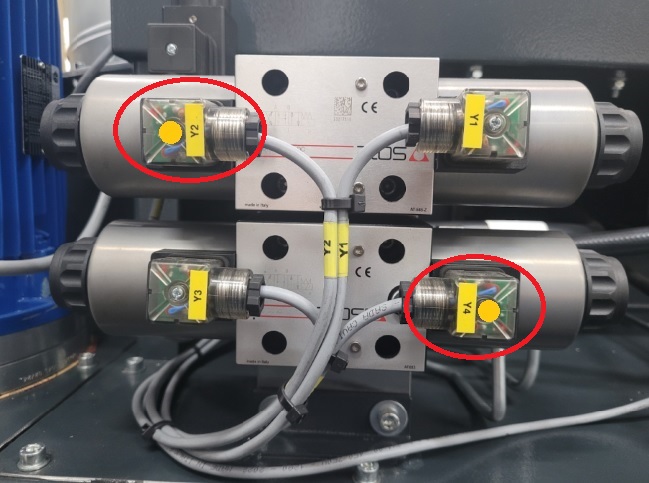 Ventilstecker Y1 Y2 blinken Y4dauer
